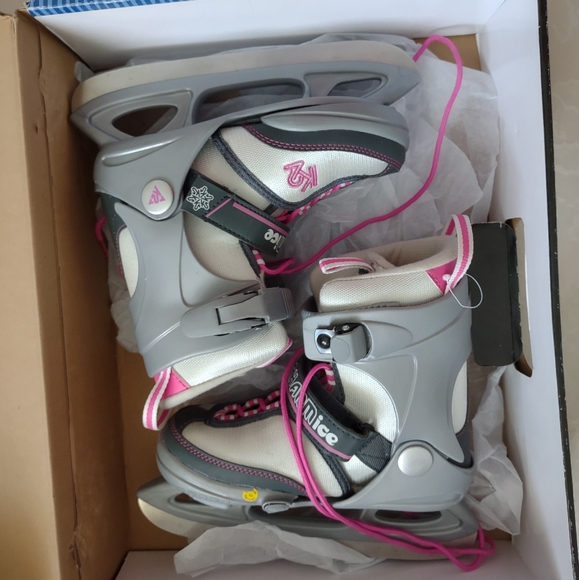 New 🎀 K2 Original SoftBoot ice skating 1-5 - Picture 1 of 10